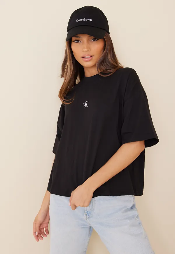 Calvin Klein Jeans - Toppar - Two Tone Monogram Loose Tee - Toppar
