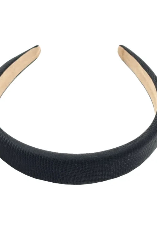 Diadem Med Diskret Ormmönster
