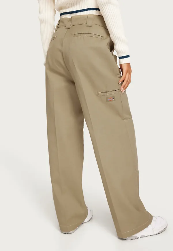 Nelly - Grå - Low Waist Suit Pant