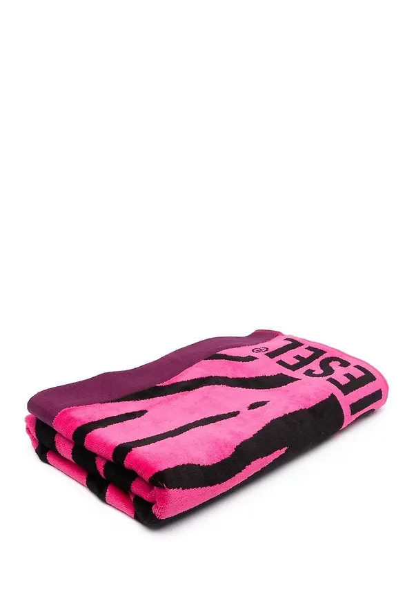 Diesel strandhandduk med logotyp - Rosa