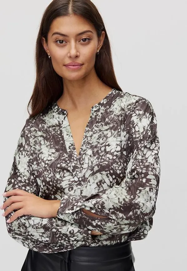 Dobber Dorsia blouse Blusar