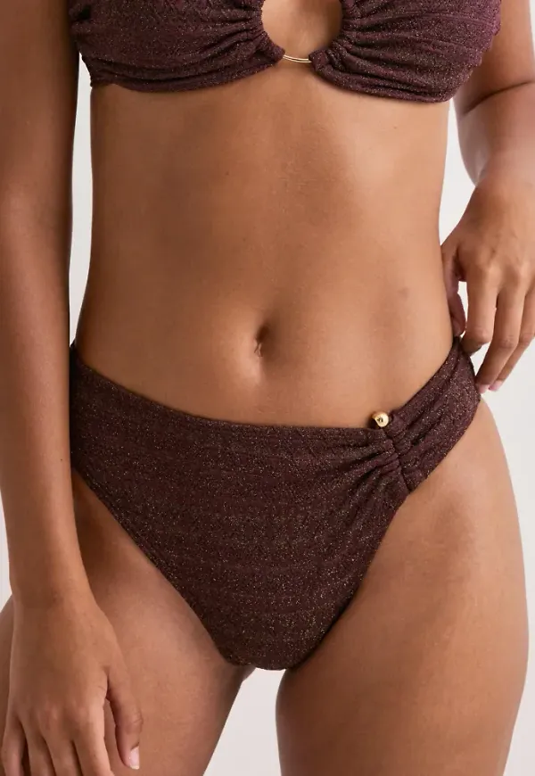 DORINA - Röd - Ushuaia Brief