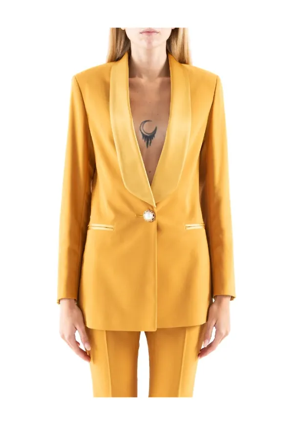 Doris S Blazer Gul, Dam