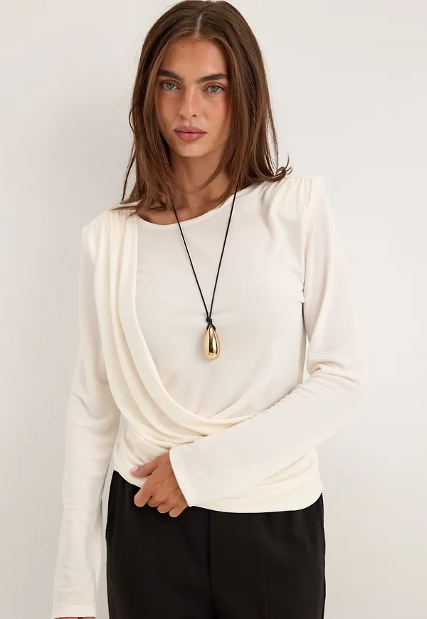 Drapy Top