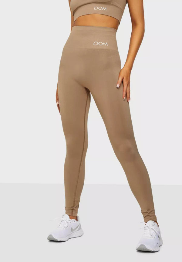 Drop Of Mindfulness - Träningstights - Brown - Cora - Träningskläder - Training Tights