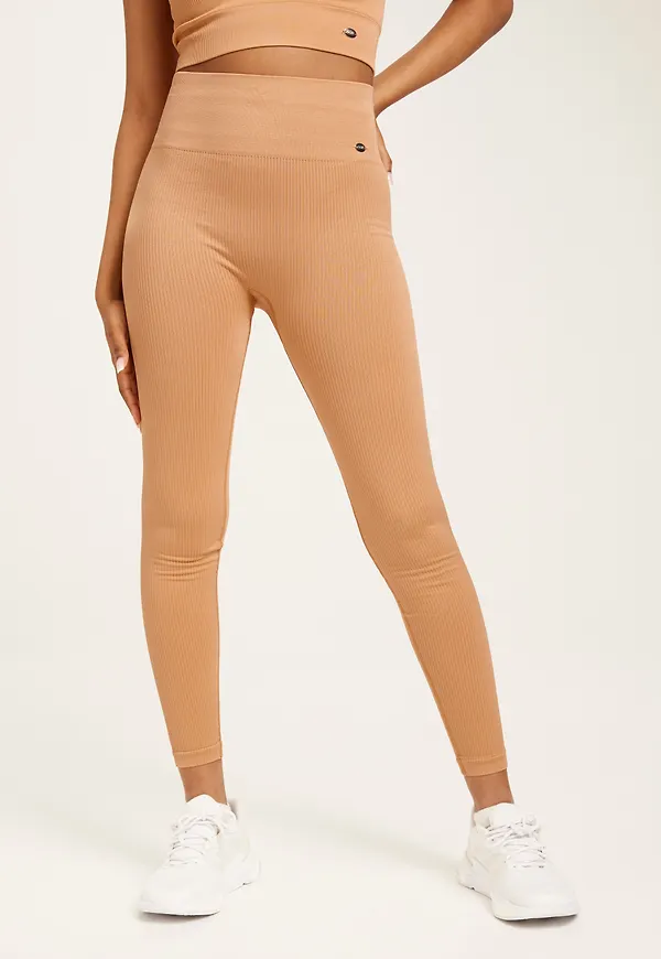 Drop Of Mindfulness - Beige - Molly