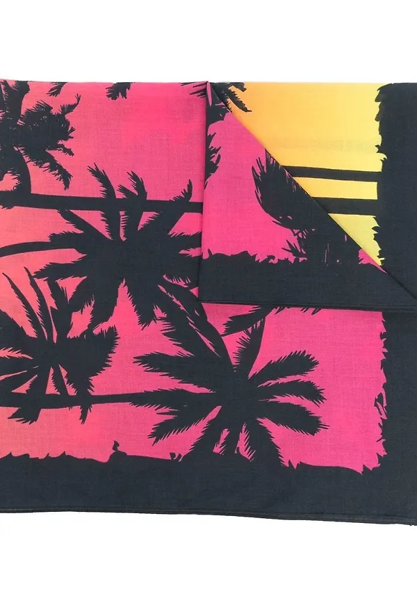 Dsquared2 sjal med grafiskt tryck - Rosa