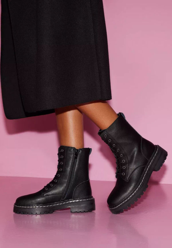 Duffy - Biker boots - Black - Leather Lace Up Boots - Boots & Kängor