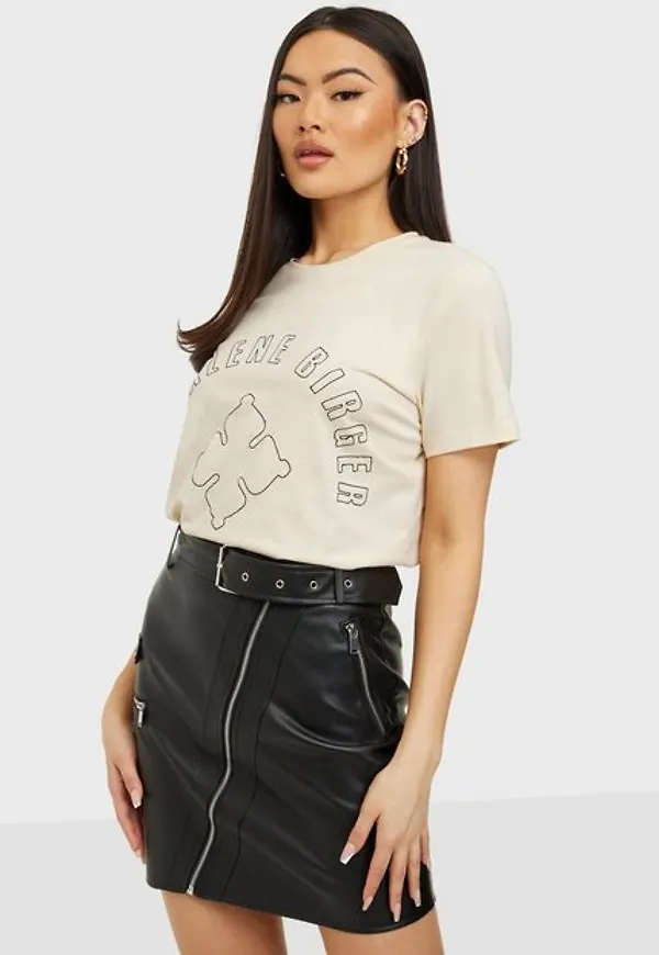 By Malene Birger Desmos T-shirts Cream