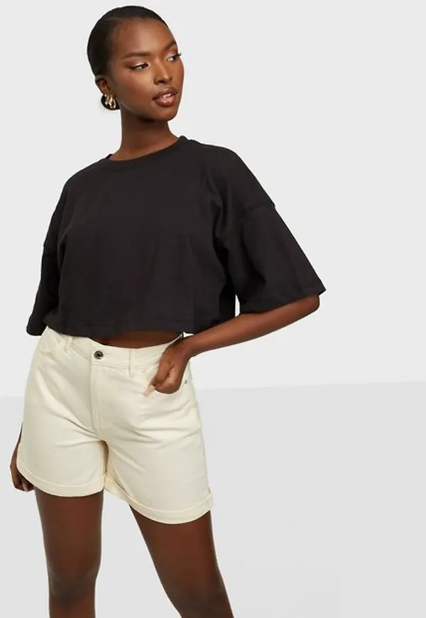 Only Onlvega Hw Mom Shorts Noos Byxor & Shorts Ecru