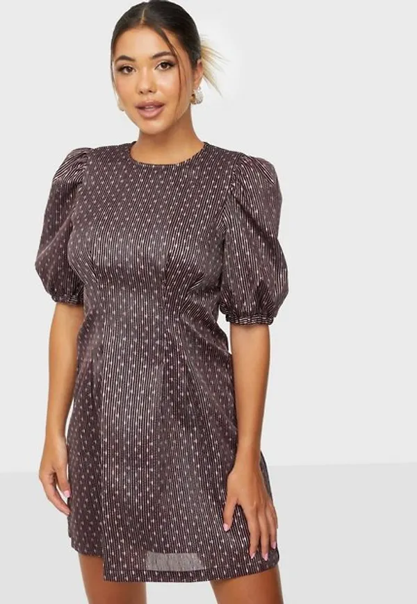 By Malina Tonia dress Fodralklänningar