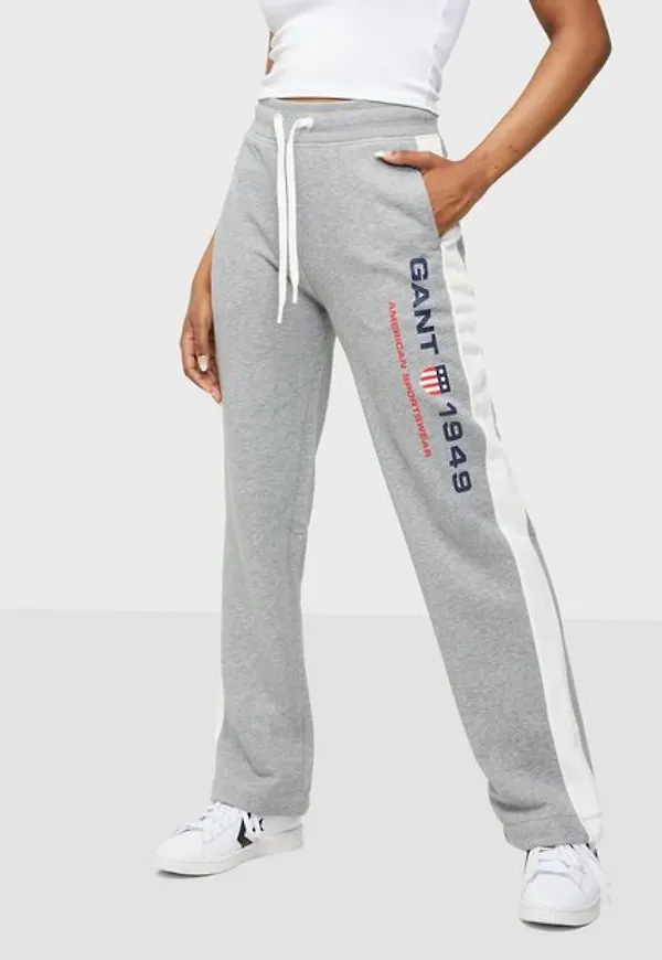 Gant D2. Gant Retro Shield Sweat Pants Mjukisbyxor
