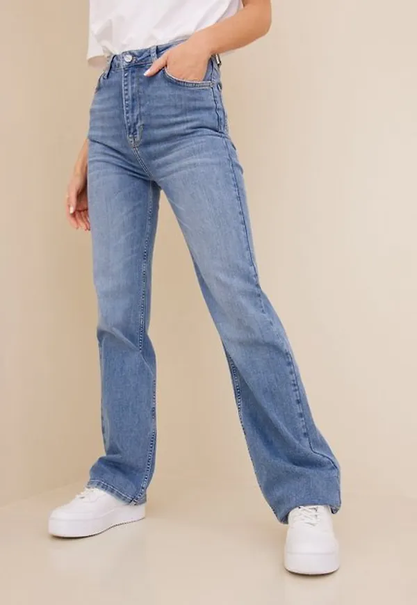 the ODENIM O-Ninety Jeans Straight Ljus Blå