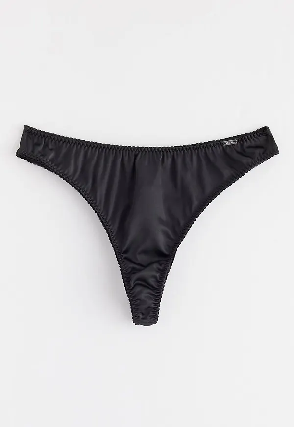 Ella m – stringtrosa i satin