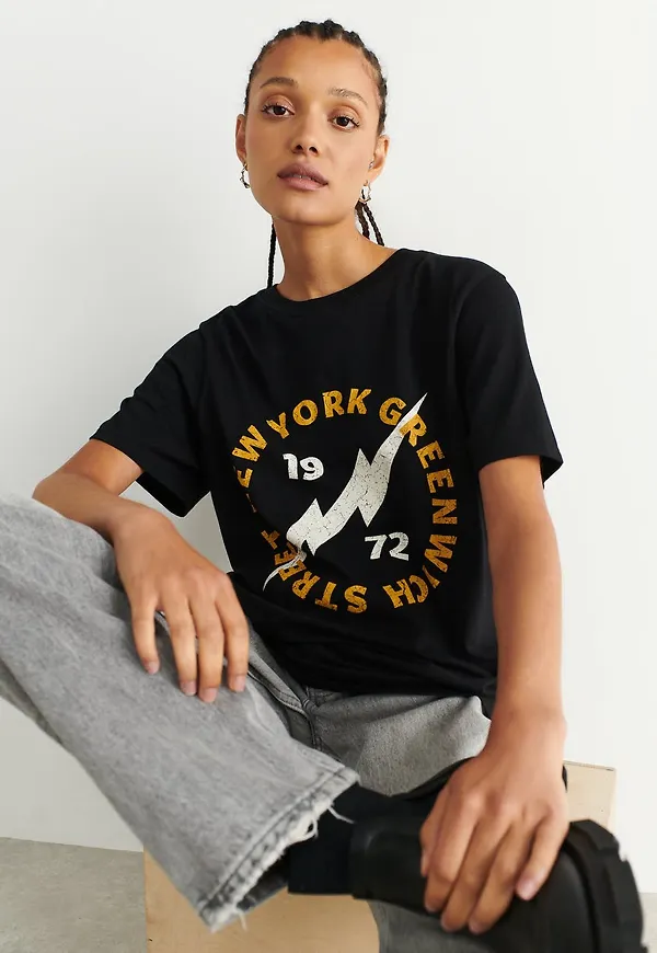 Ellie tee