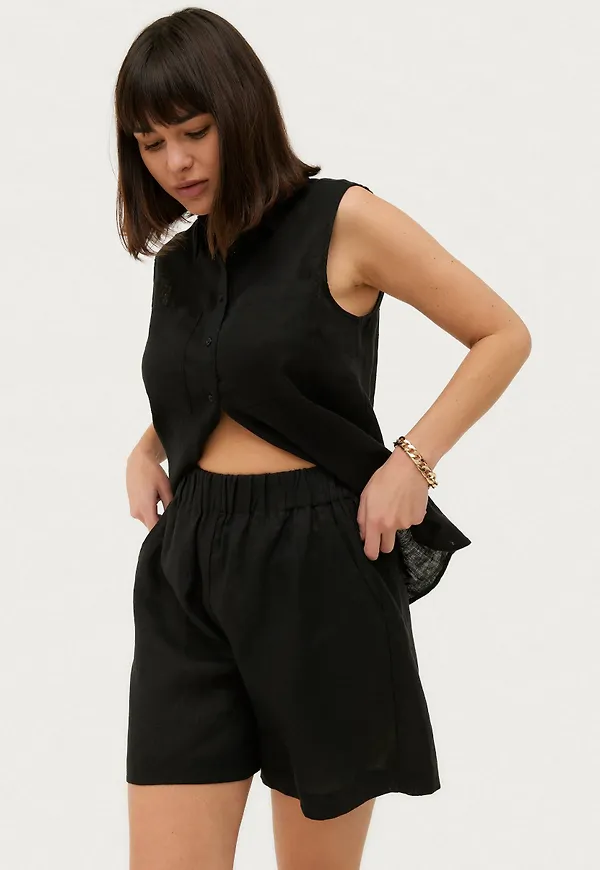 Ellos - Shorts Lea Linen - Svart
