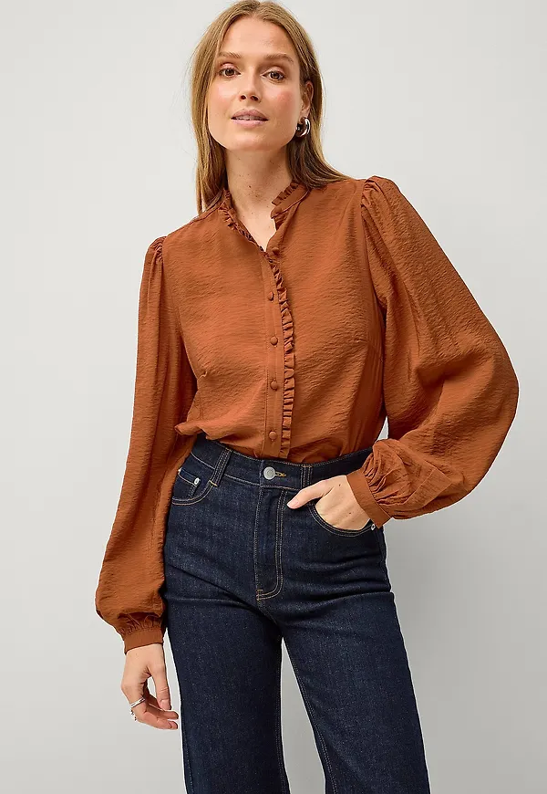 Ellos Collection - Blus med volangdetalj - Brun