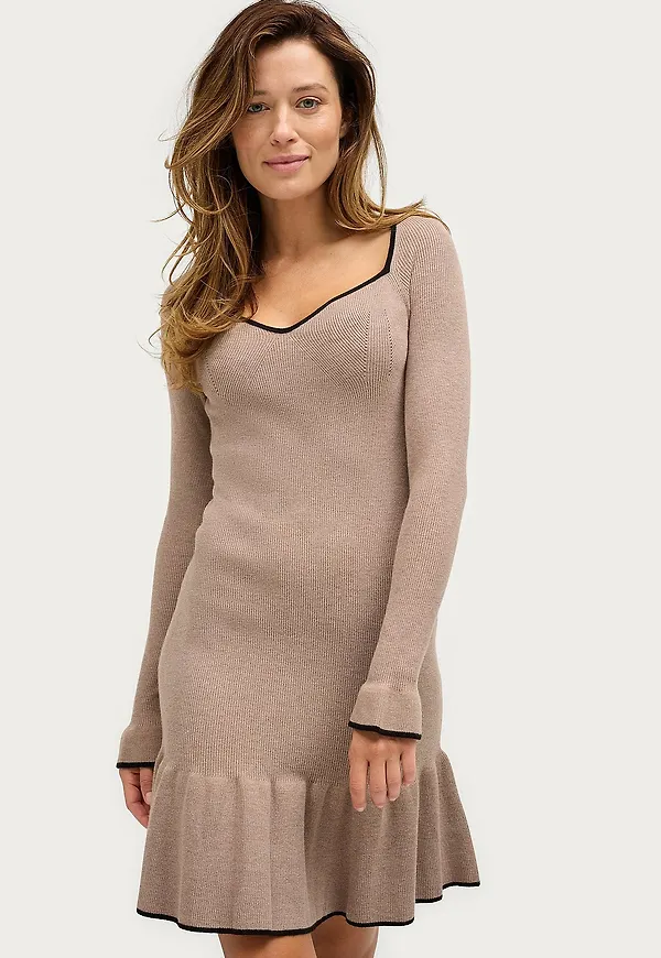 Ellos Collection - Klänning Ariana - Beige