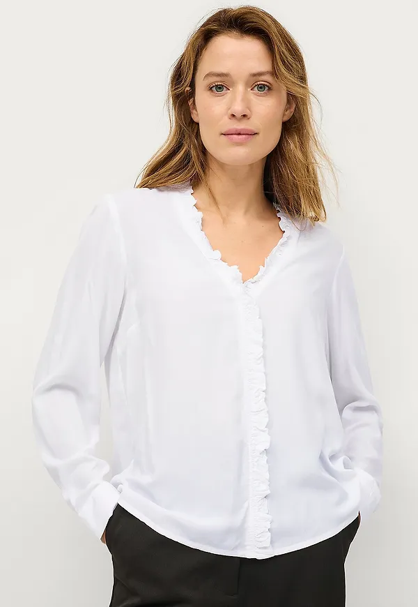Ellos Collection - Viskosblus med volangdetalj - Vit