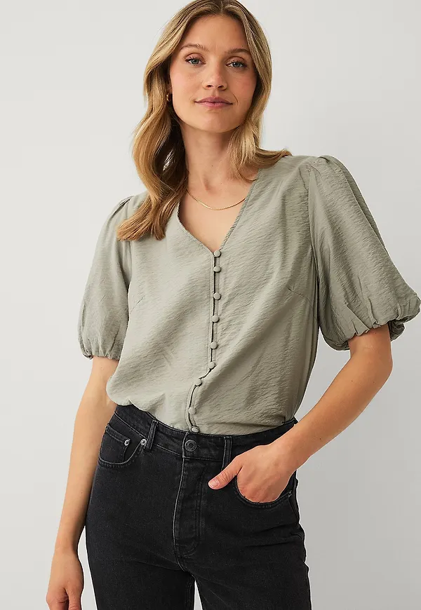 Ellos Collection - Blus med puffärmar - Grön
