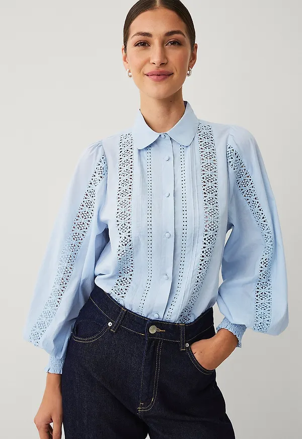 Ellos Collection - Blus med spetsdetaljer - Blå