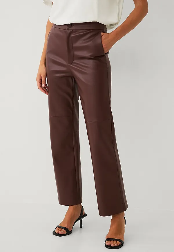 Ellos Collection - Byxor i PU - Brun