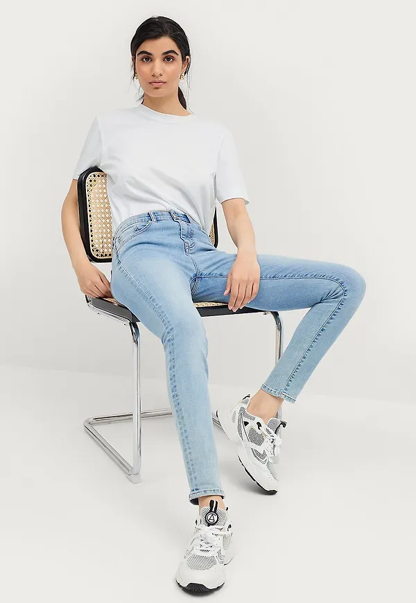 Ellos Collection - Jeans med hög midja - Blå