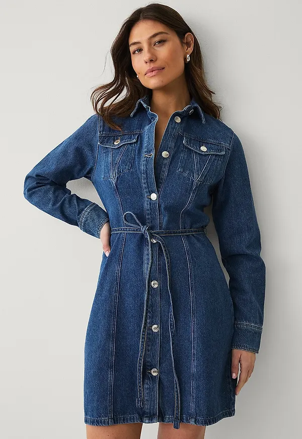 Ellos Collection - Jeansklänning med knytskärp - Blå