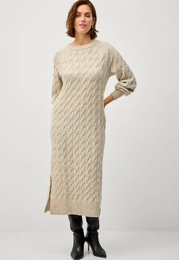 Ellos Collection - Kabelstickad klänning - Beige