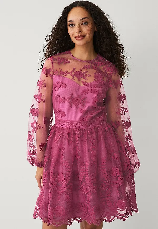 Ellos Collection - Klänning Flora - Rosa