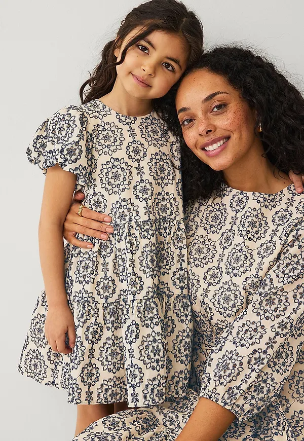 Ellos Collection - Klänning med ballongärmar - Beige