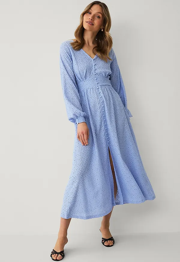 Ellos Collection - Maxiklänning med broderie anglaise - Blå