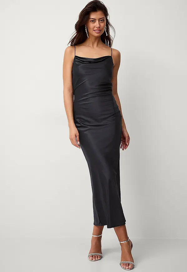 Ellos Collection - Maxiklänning Slipdress Serena - Svart