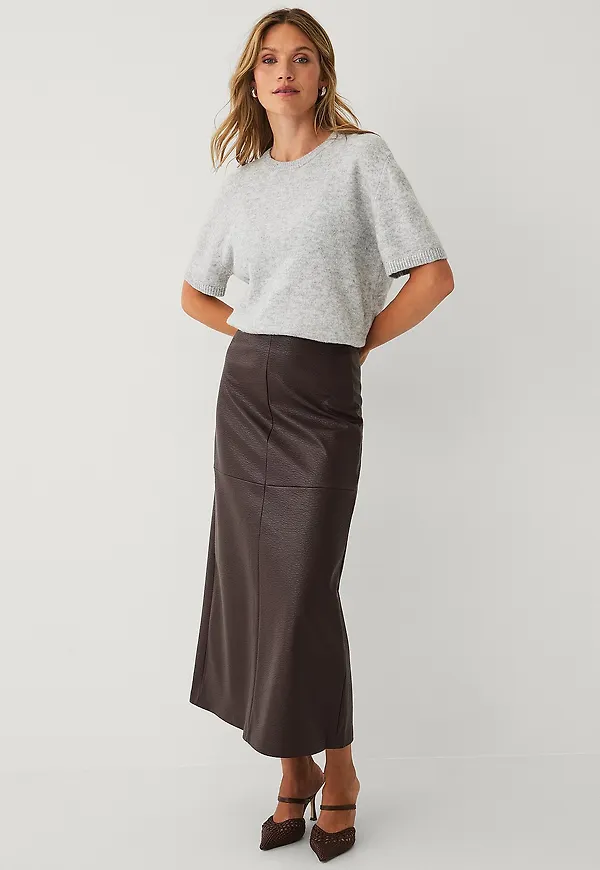 Ellos Collection - Midikjol i skinnimitation - Brun