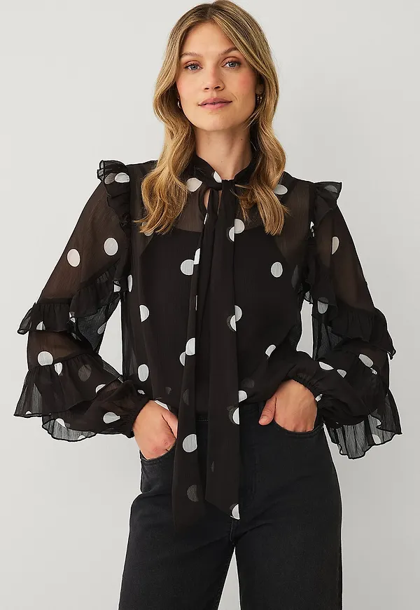 Ellos Collection - Mönstrad blus i chiffong - Brun