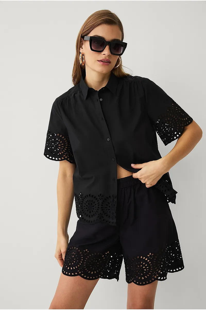 Ellos Collection - Shorts med broderie anglaise - Svart