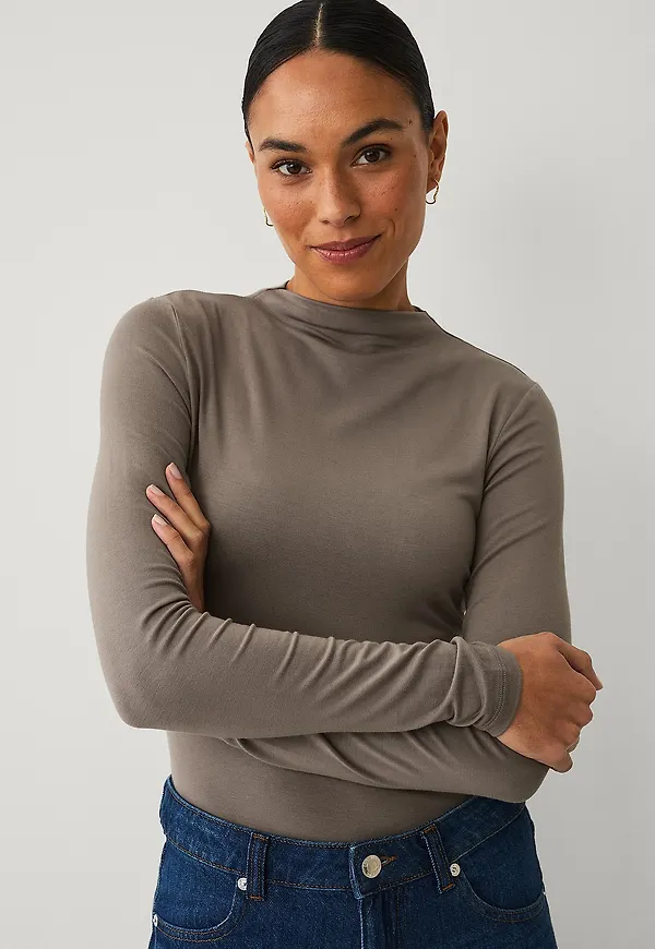 Ellos Collection - Topp med hög hals - Beige