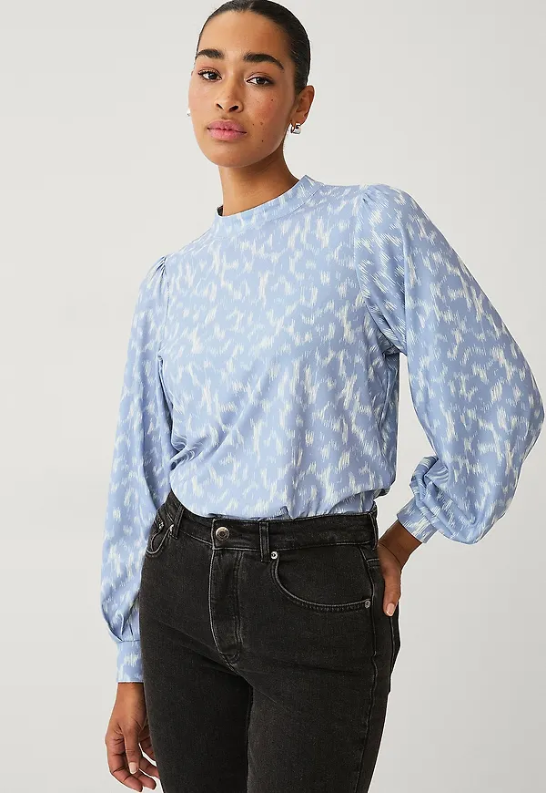 Ellos Collection - Topp med puffärmar - Blå
