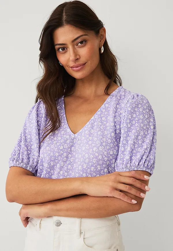 Ellos Collection - Trikåblus med puffärmar - Lila