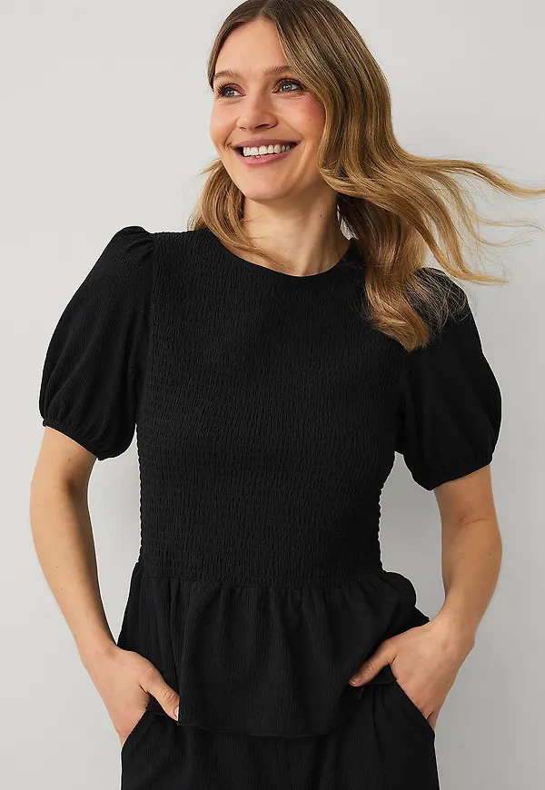 Ellos Collection - Trikåblus med smock - Svart