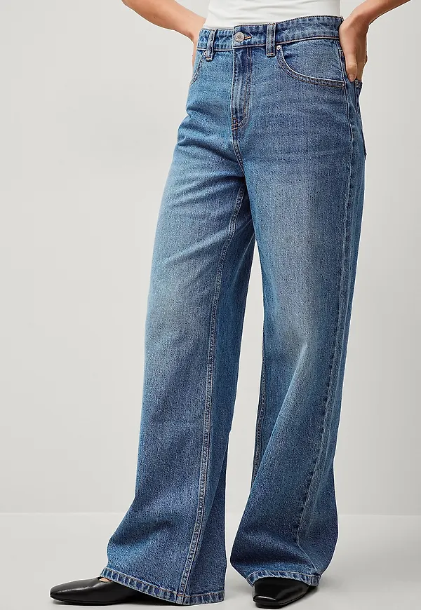 Ellos Collection - Vida, utsvängda jeans - Blå