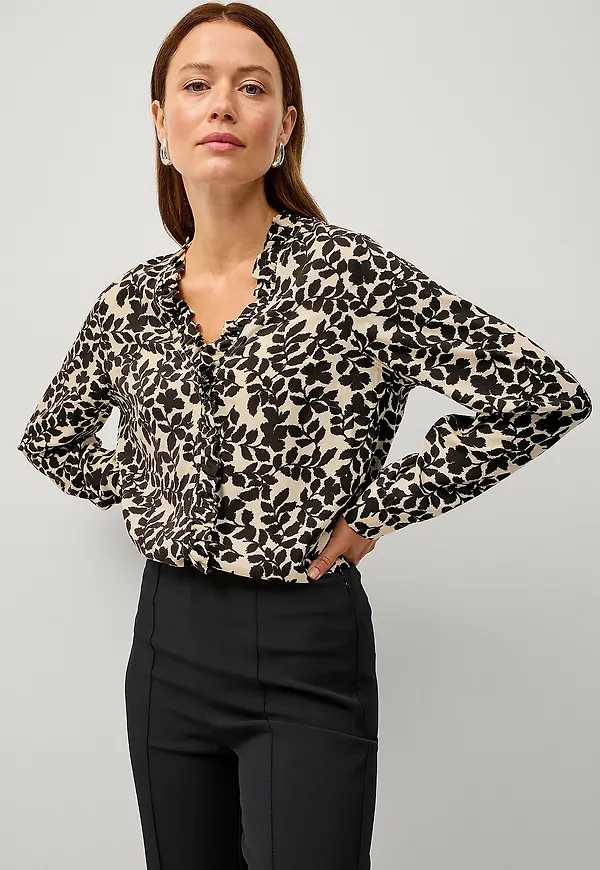 Ellos Collection - Viskosblus med volangdetalj - Beige