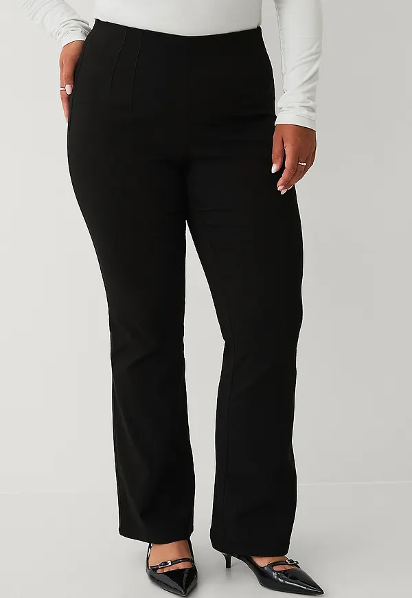 Ellos Plus collection - Byxa med bootcut - Svart