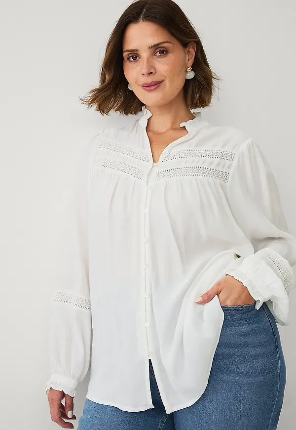 Ellos Plus collection - Blus med spetsdetaljer - Vit