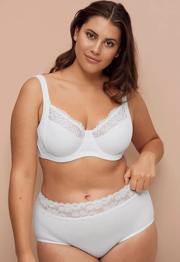 Ellos Plus collection - Bygel-bh med mjuk, ovadderad kupa - Vit