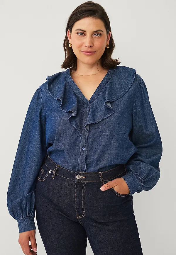 Ellos Plus collection - Jeansblus med volang - Blå