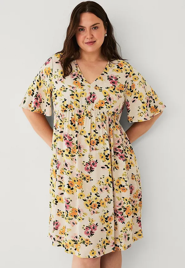 Ellos Plus collection - Klänning med avskärning - Beige