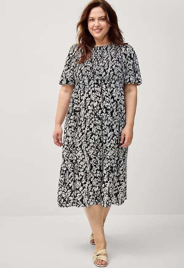 Ellos Plus collection - Klänning med smock - Svart