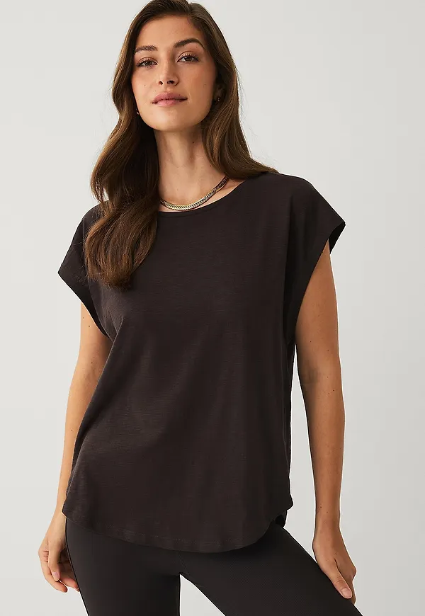 Ellos STUDIO - Square Tee Soft - Brun