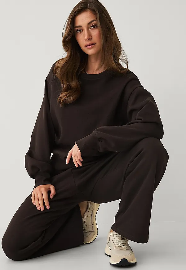 Ellos STUDIO - Sweatshirt med rund hals - Brun
